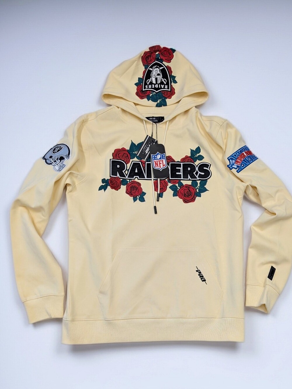 Pro Standard Raiders Hoodie Cream Red Roses Embroidered Logo Patch NWT Size L